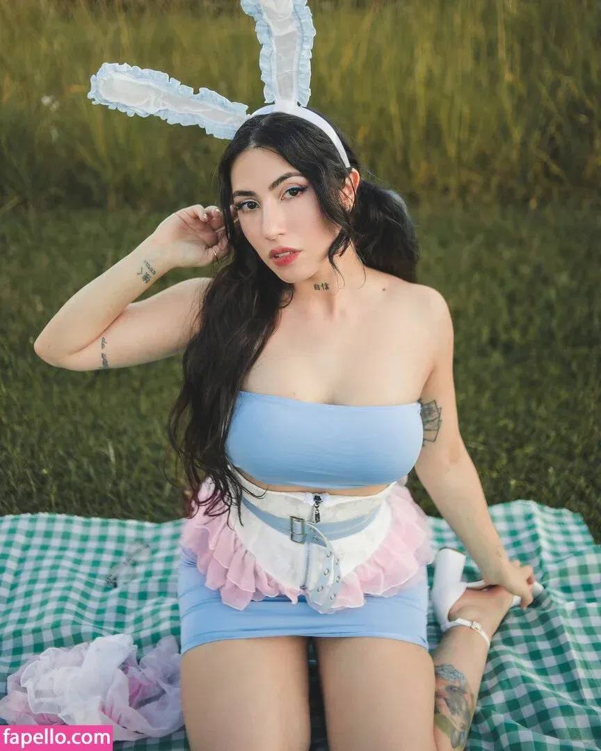 Danielle Vedovelli / Danievedo Onlyfans Photo Gallery 