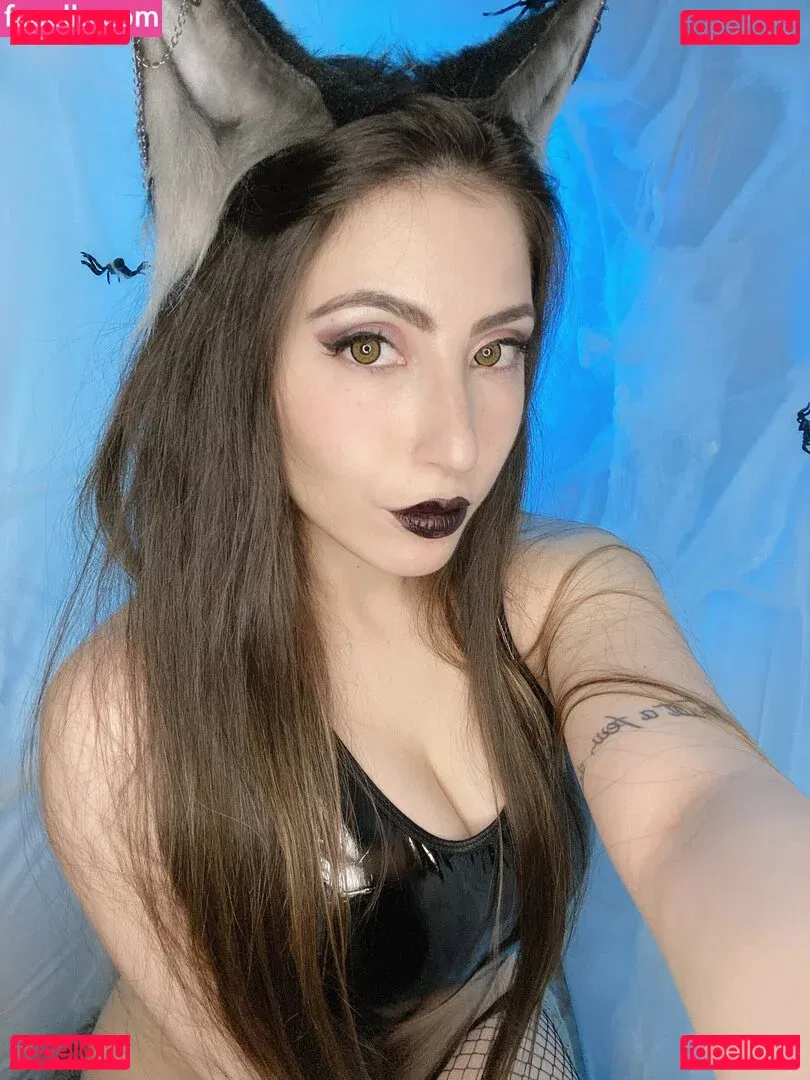 Danielle Vedovelli / Danievedo Onlyfans Photo Gallery 