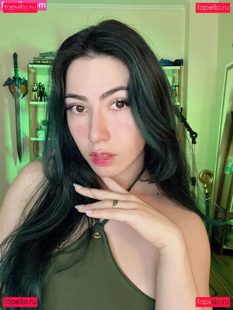 Danielle Vedovelli / Danievedo Onlyfans Photo Gallery 