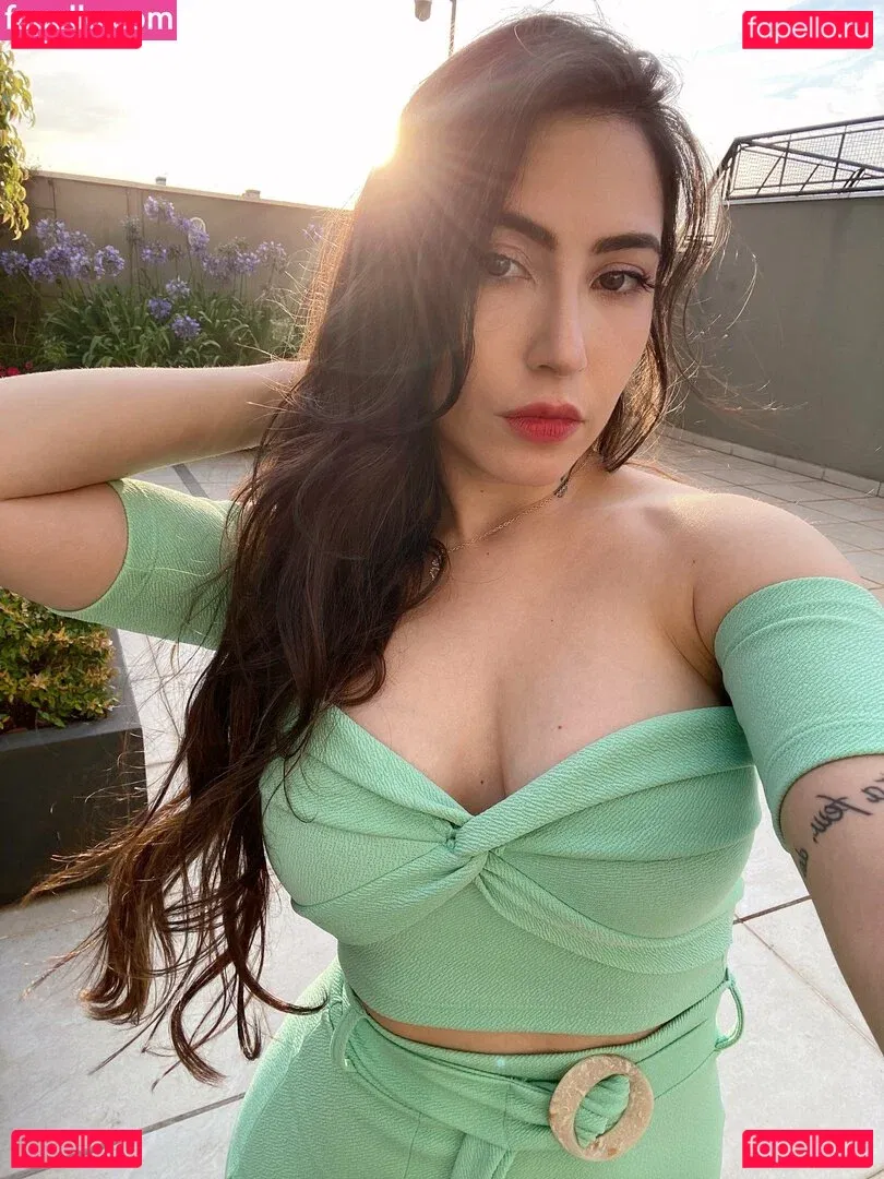 Danielle Vedovelli / Danievedo Onlyfans Photo Gallery 