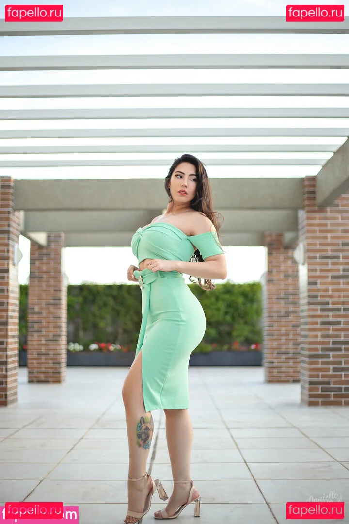 Danielle Vedovelli / Danievedo Onlyfans Photo Gallery 