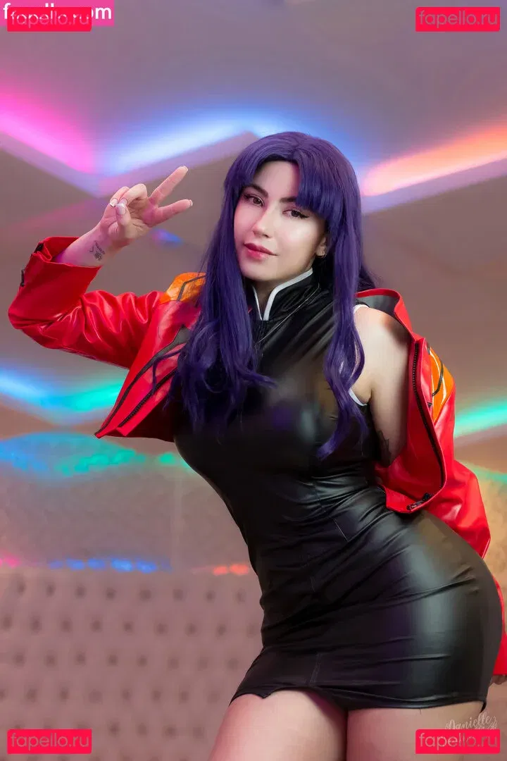 Danielle Vedovelli / Danievedo Onlyfans Photo Gallery 