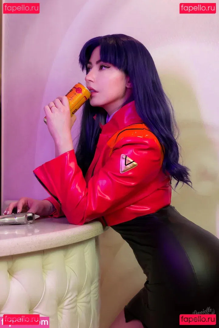 Danielle Vedovelli / Danievedo Onlyfans Photo Gallery 