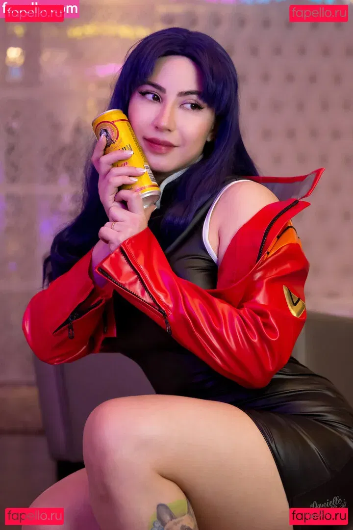 Danielle Vedovelli / Danievedo Onlyfans Photo Gallery 