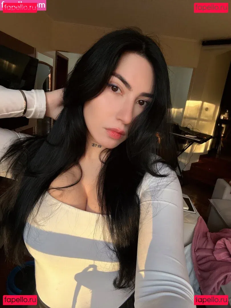 Danielle Vedovelli / Danievedo Onlyfans Photo Gallery 