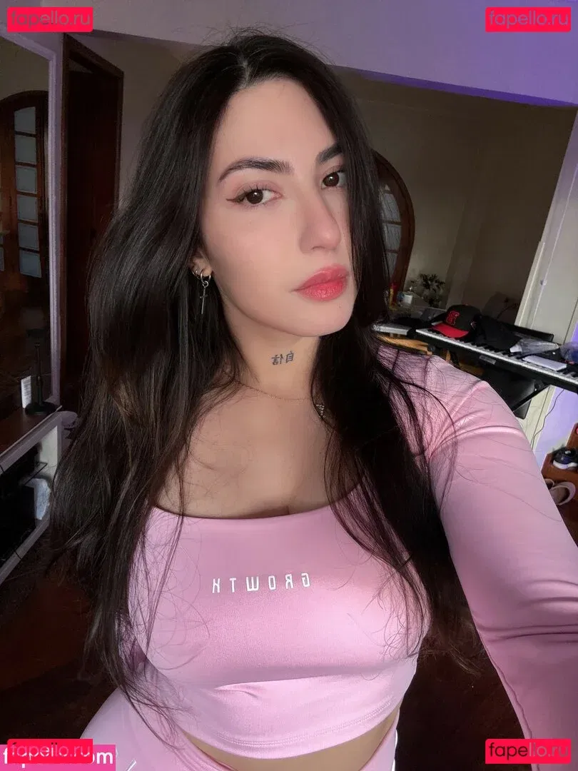 Danielle Vedovelli / Danievedo Onlyfans Photo Gallery 