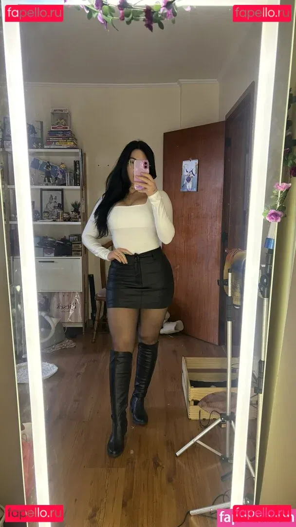 Danielle Vedovelli / Danievedo Onlyfans Photo Gallery 