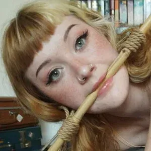 katiecuddleskitty / katietieskitty Onlyfans Photo Gallery 