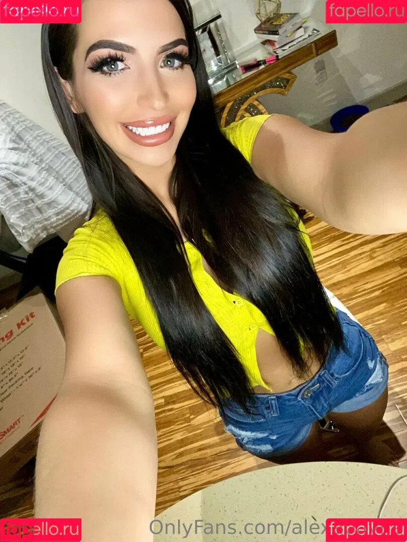 Alexapayne / alexapayne19 Onlyfans Photo Gallery 