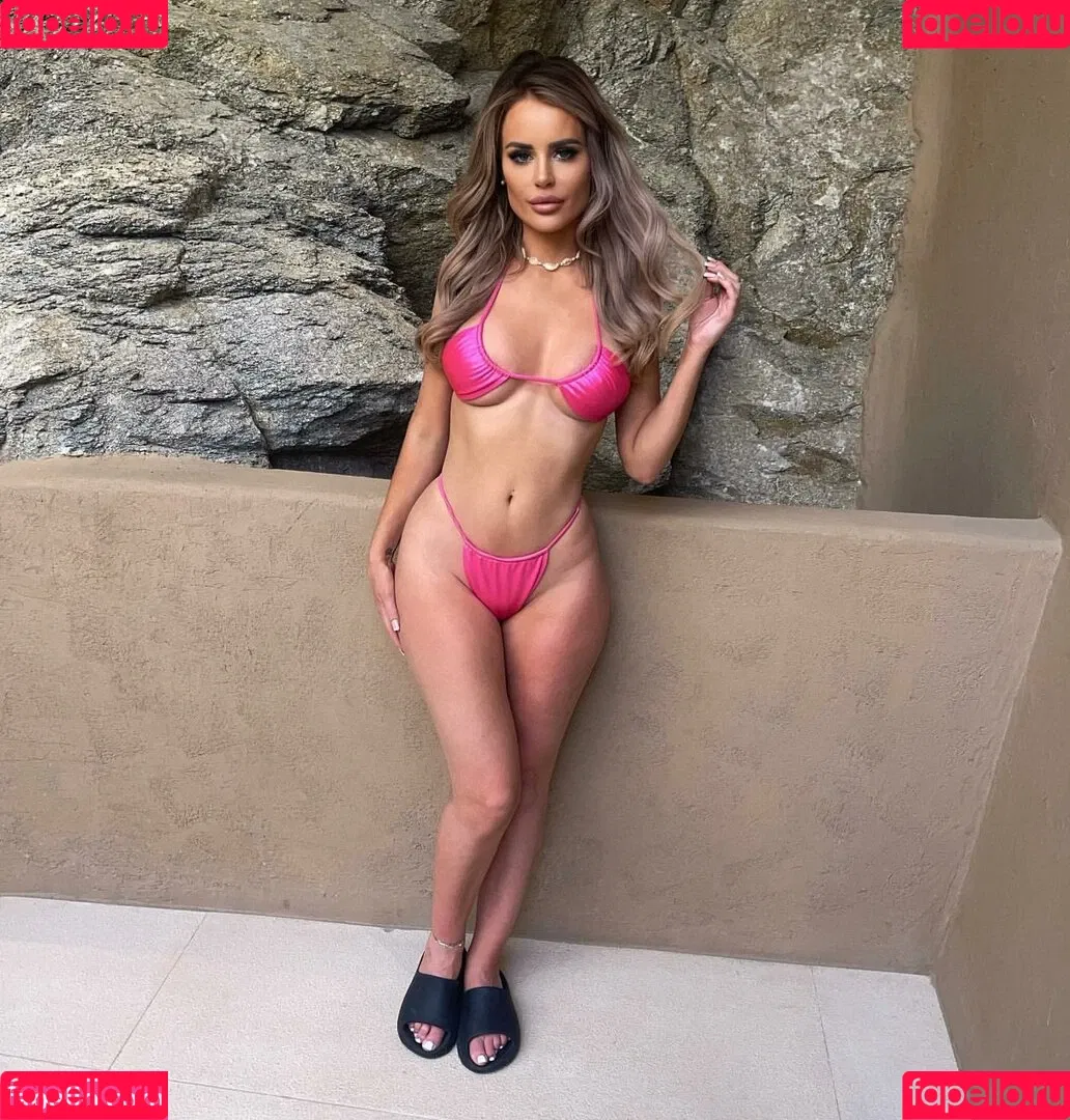 Barbiecole_12 / Nicole Farrell / nicolefarrell_1208 Onlyfans Photo Gallery 
