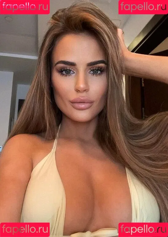 Barbiecole_12 / Nicole Farrell / nicolefarrell_1208 Onlyfans Photo Gallery 