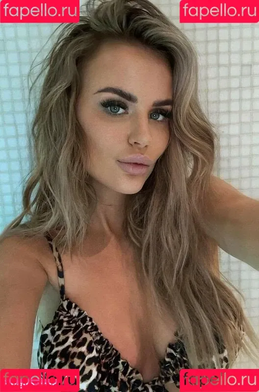 Barbiecole_12 / Nicole Farrell / nicolefarrell_1208 Onlyfans Photo Gallery 