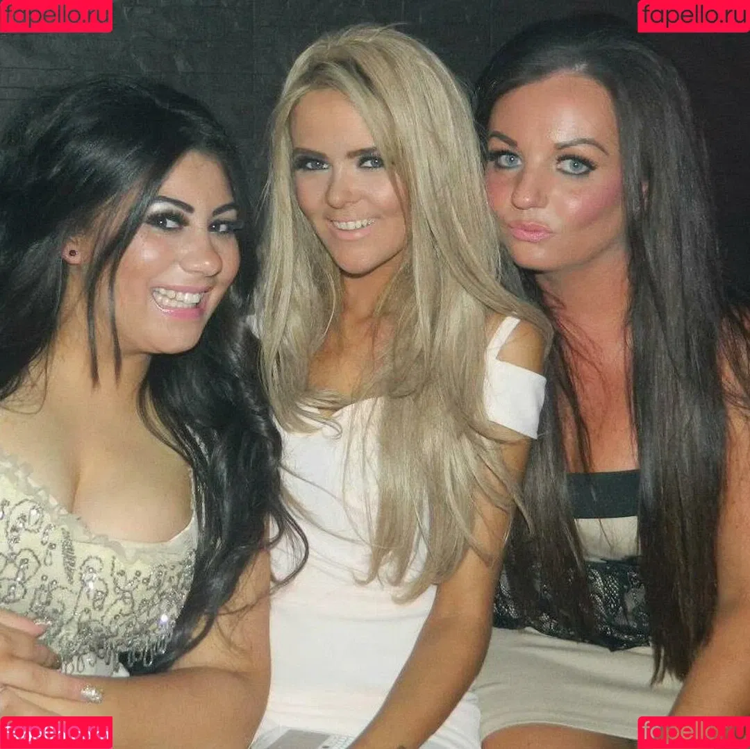 Barbiecole_12 / Nicole Farrell / nicolefarrell_1208 Onlyfans Photo Gallery 