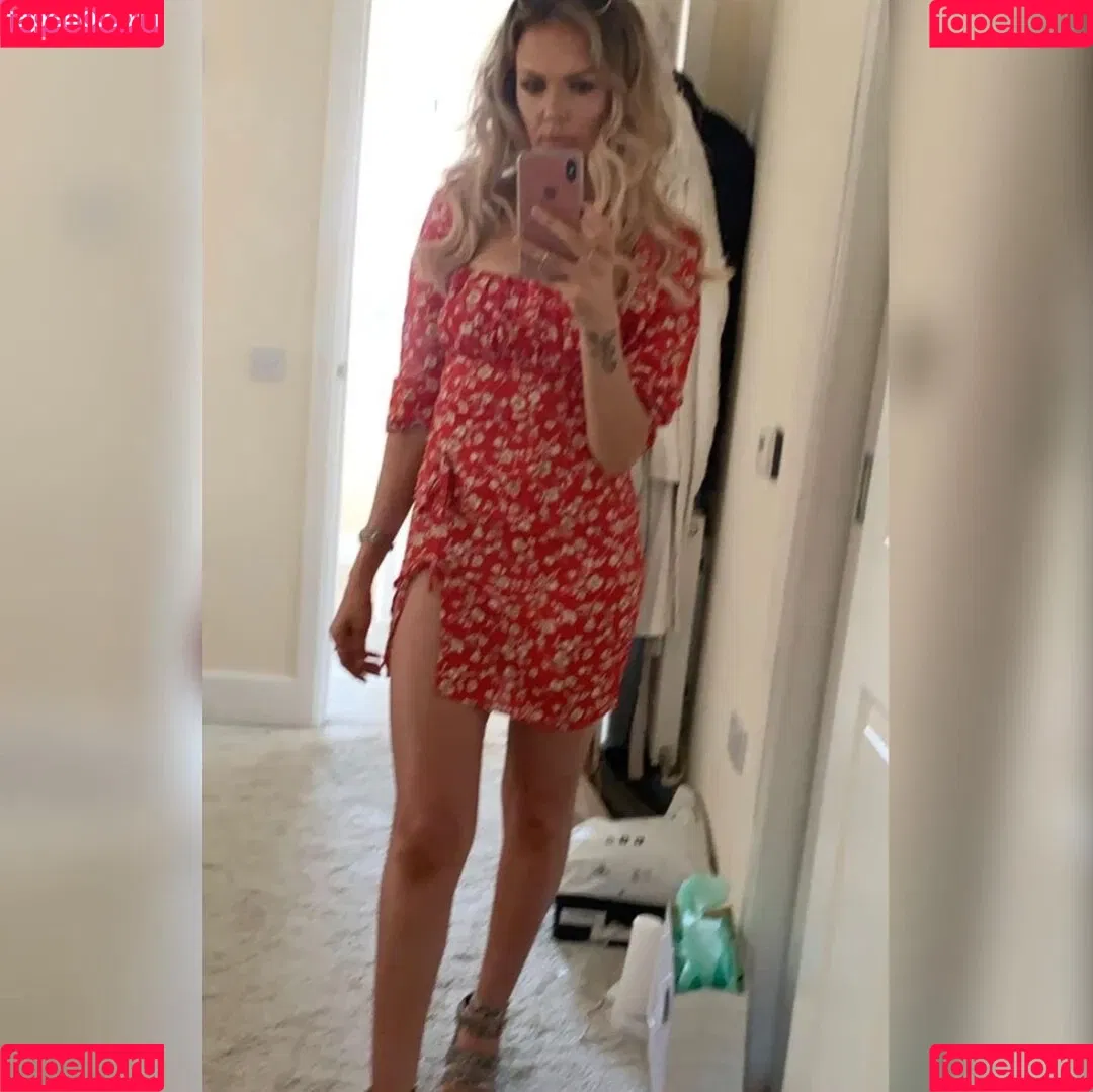 Barbiecole_12 / Nicole Farrell / nicolefarrell_1208 Onlyfans Photo Gallery 