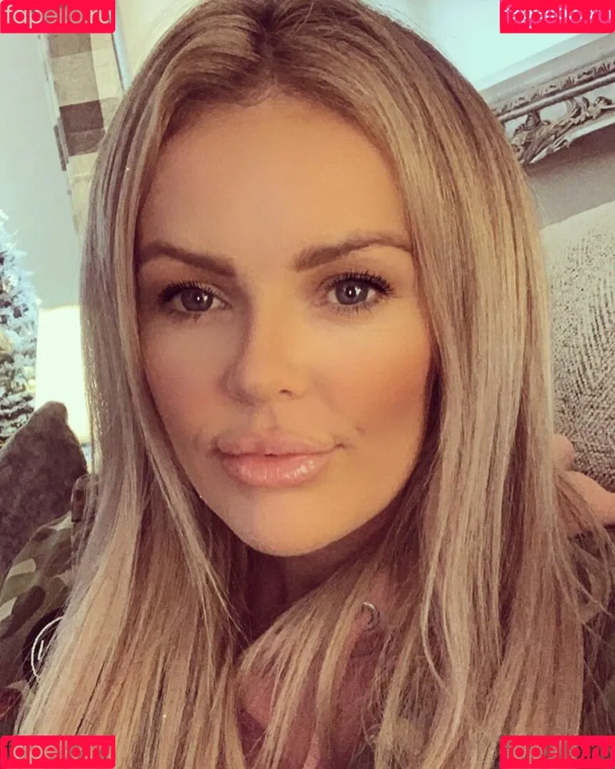 Barbiecole_12 / Nicole Farrell / nicolefarrell_1208 Onlyfans Photo Gallery 