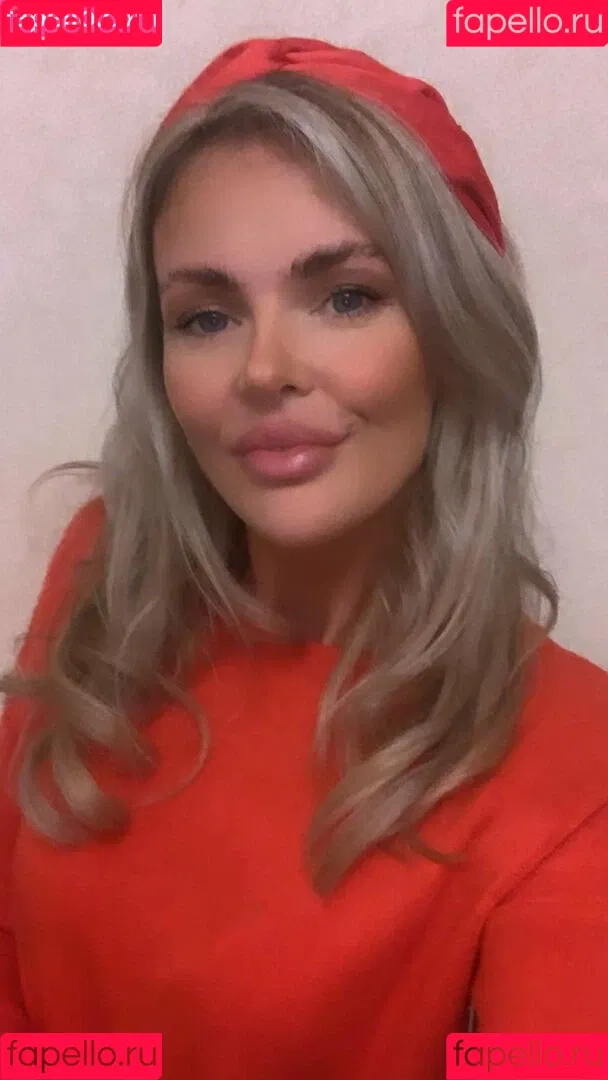 Barbiecole_12 / Nicole Farrell / nicolefarrell_1208 Onlyfans Photo Gallery 