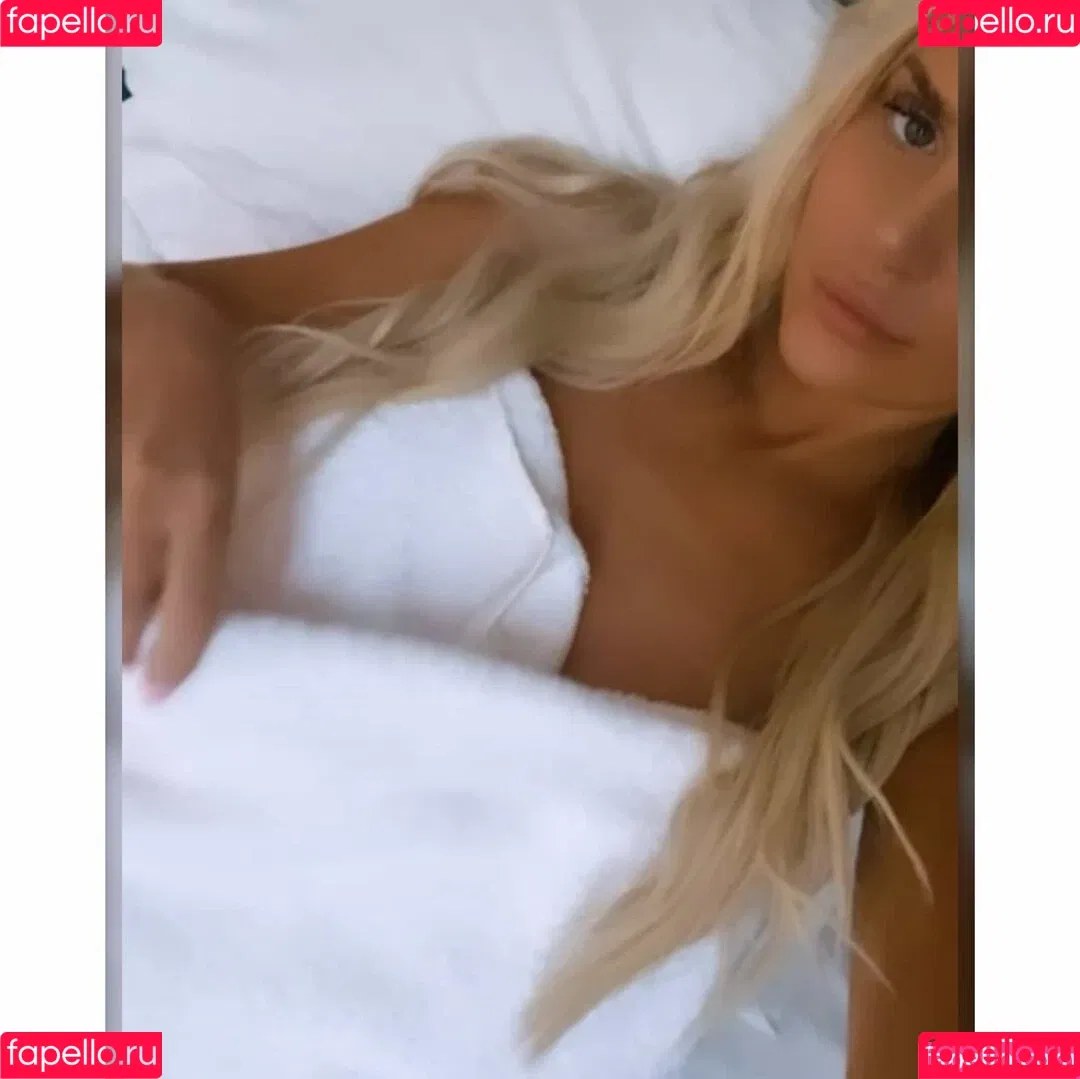 Barbiecole_12 / Nicole Farrell / nicolefarrell_1208 Onlyfans Photo Gallery 