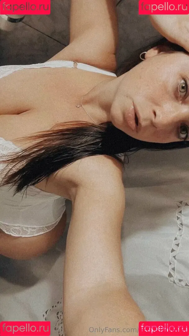 latina.hot.sauce / latinababyhot Onlyfans Photo Gallery 