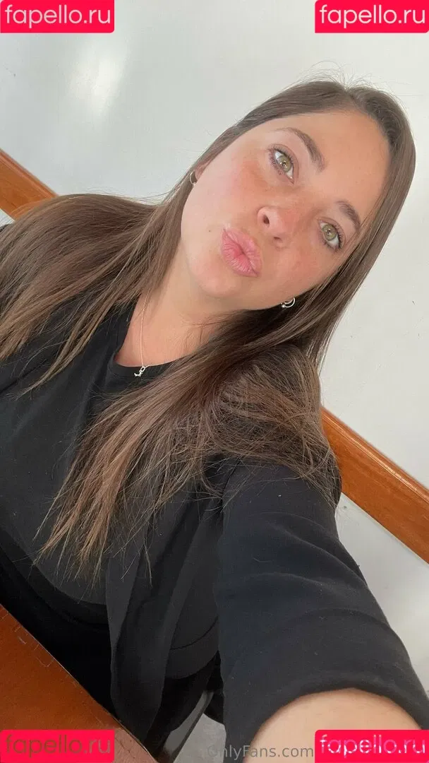 latina.hot.sauce / latinababyhot Onlyfans Photo Gallery 