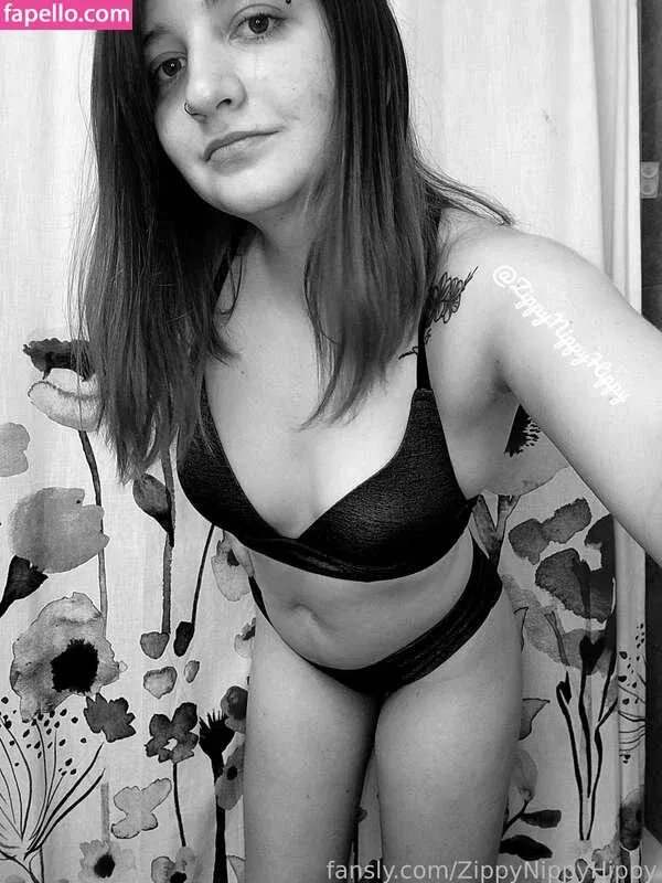 ZippyNippyHippy / https: Onlyfans Photo Gallery 