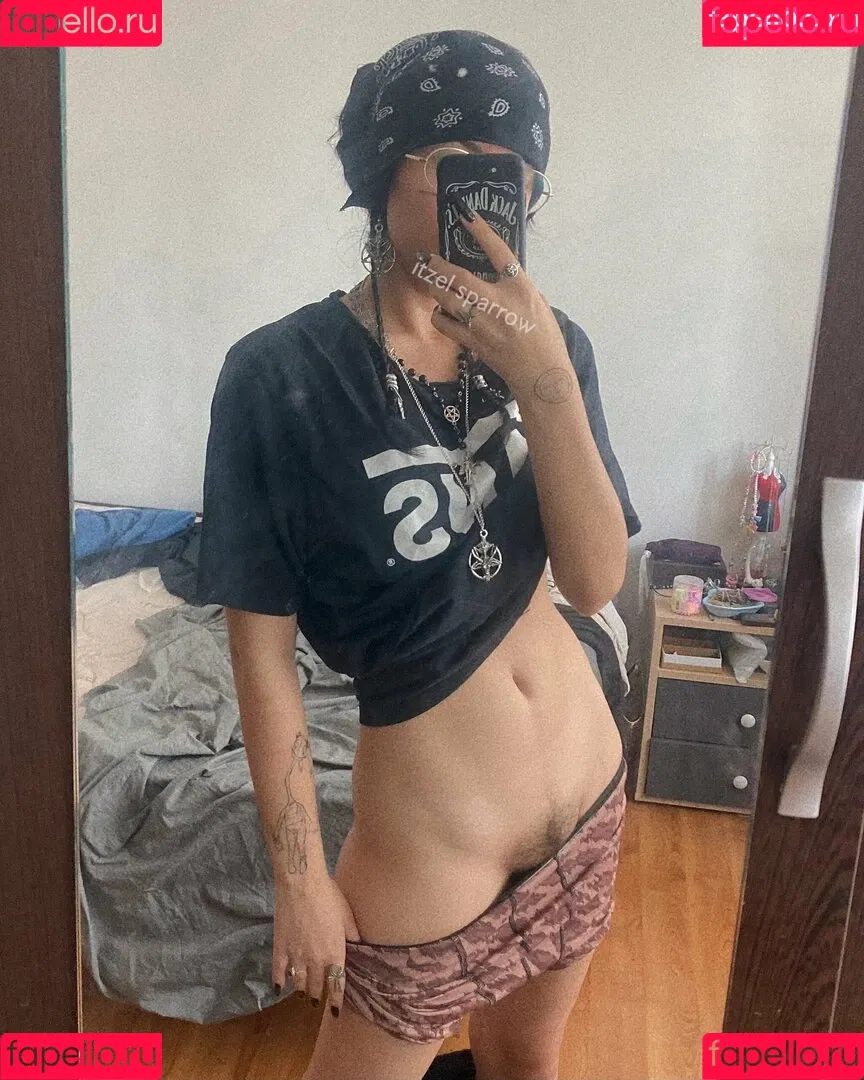 Itzel2002 / itzel_xd2002 Onlyfans Photo Gallery 