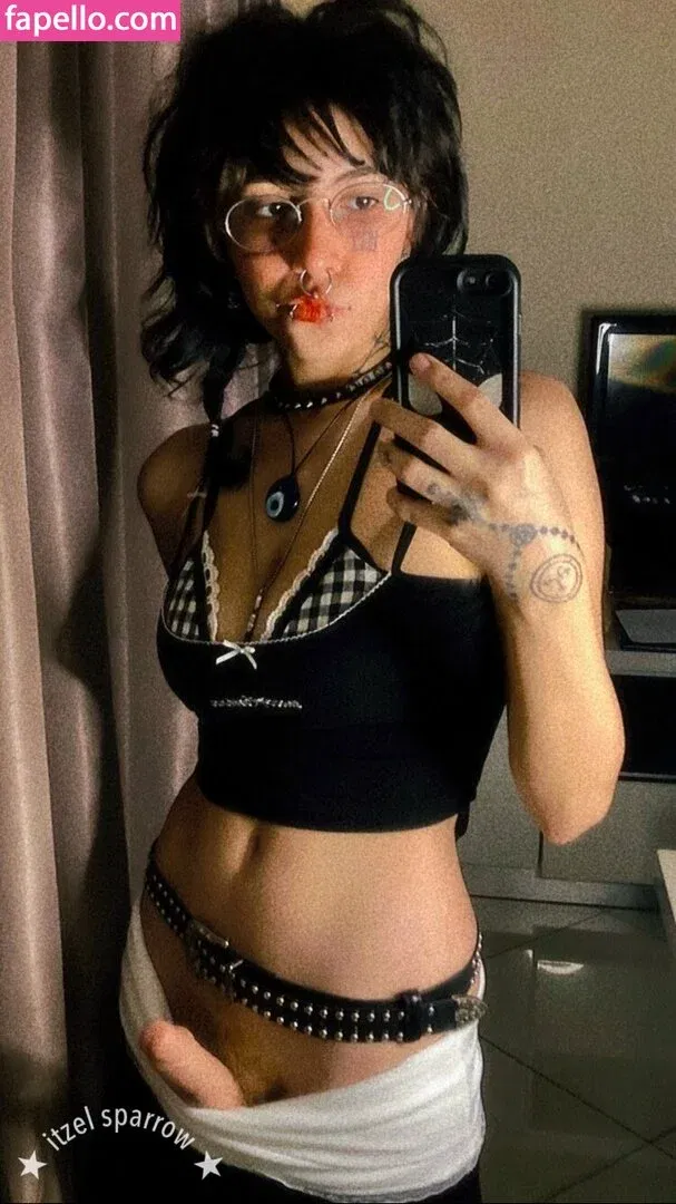 Itzel2002 / itzel_xd2002 Onlyfans Photo Gallery 