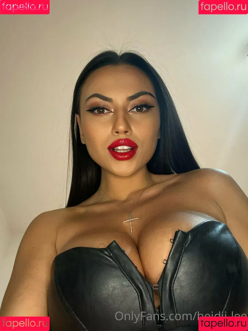 Heidii Lee / badtzxo / heidii-lee Onlyfans Photo Gallery 
