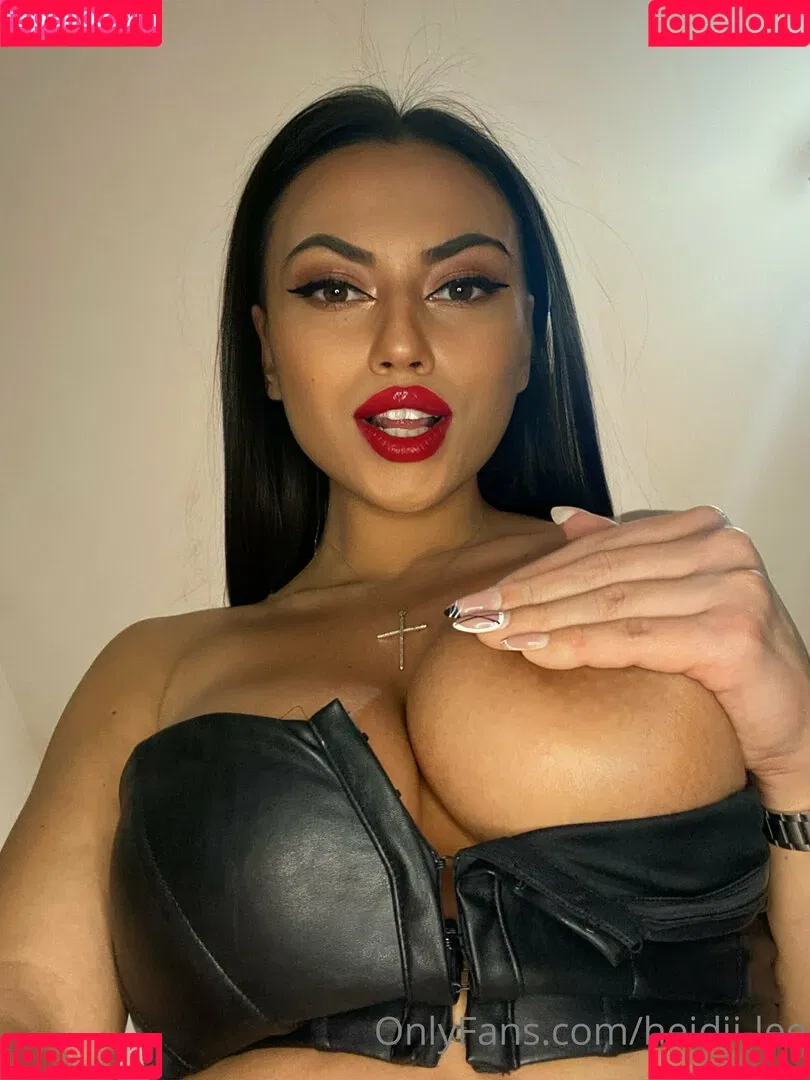 Heidii Lee / badtzxo / heidii-lee Onlyfans Photo Gallery 