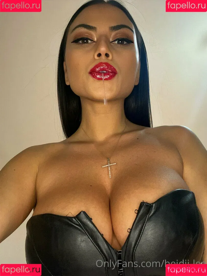 Heidii Lee / badtzxo / heidii-lee Onlyfans Photo Gallery 