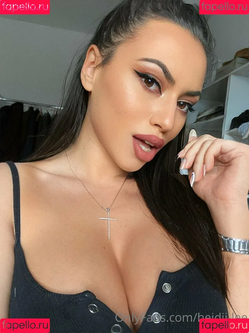 Heidii Lee / badtzxo / heidii-lee Onlyfans Photo Gallery 