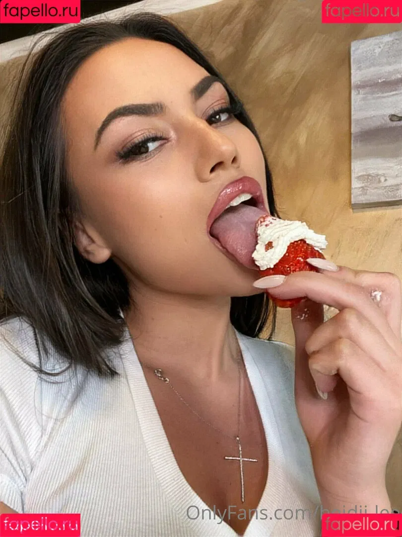 Heidii Lee / badtzxo / heidii-lee Onlyfans Photo Gallery 