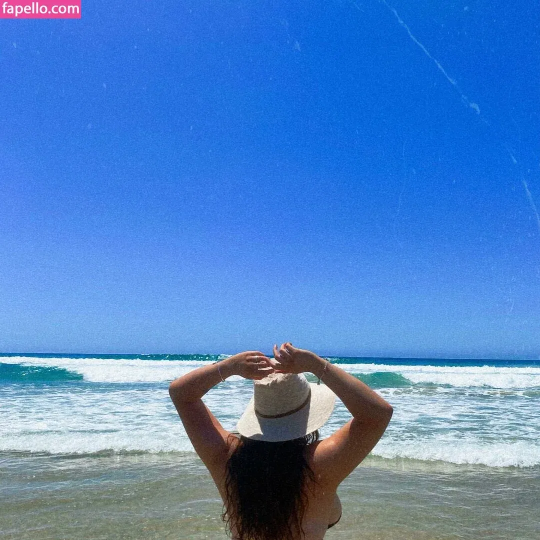 Hayley Aurisch / hailey.aurisch / yellowmonkeys Onlyfans Photo Gallery 