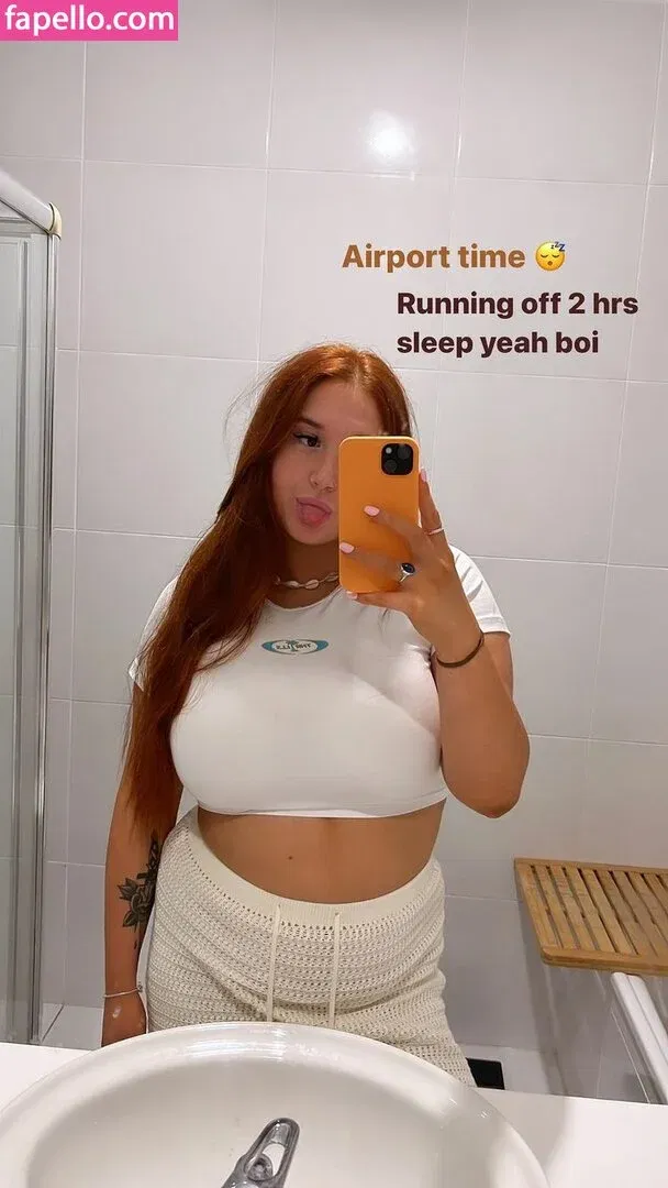 Hayley Aurisch / hailey.aurisch / yellowmonkeys Onlyfans Photo Gallery 