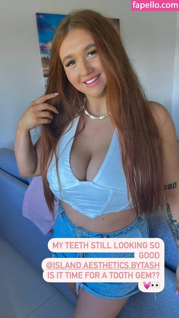 Hayley Aurisch / hailey.aurisch / yellowmonkeys Onlyfans Photo Gallery 