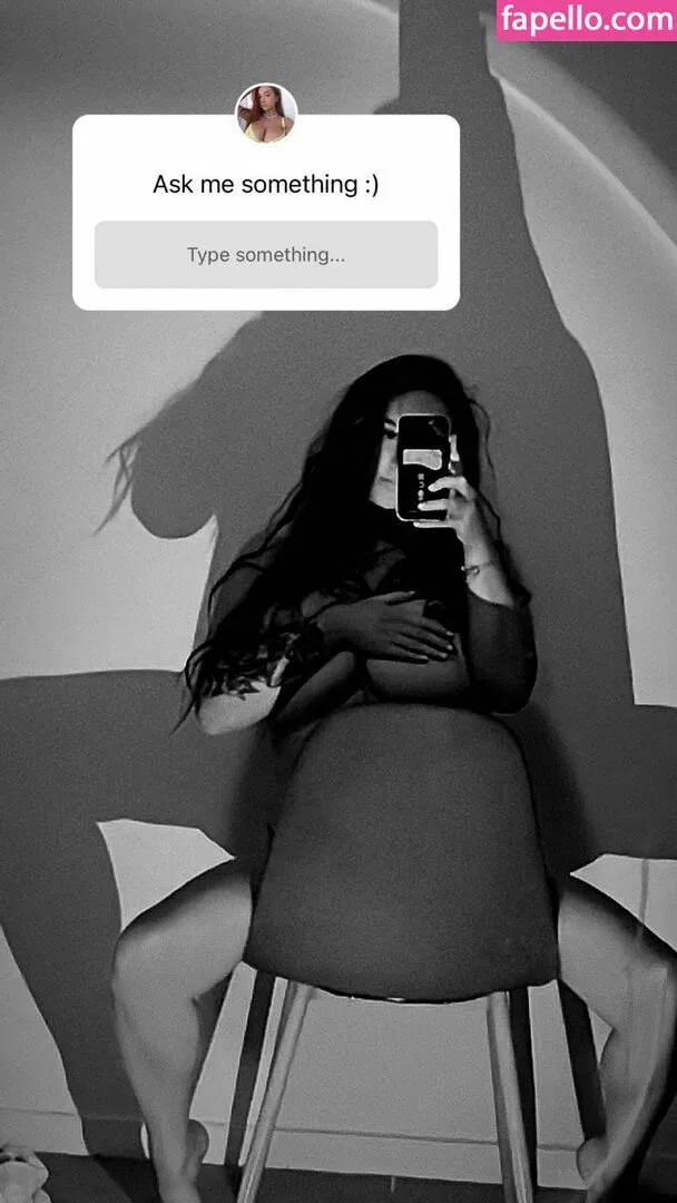 Hayley Aurisch / hailey.aurisch / yellowmonkeys Onlyfans Photo Gallery 