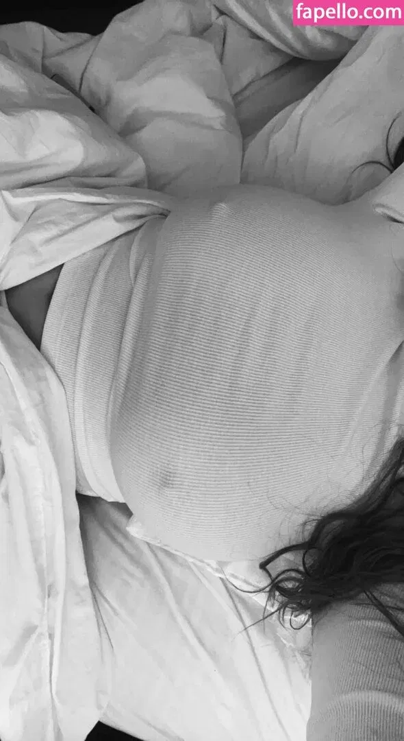 Hayley Aurisch / hailey.aurisch / yellowmonkeys Onlyfans Photo Gallery 