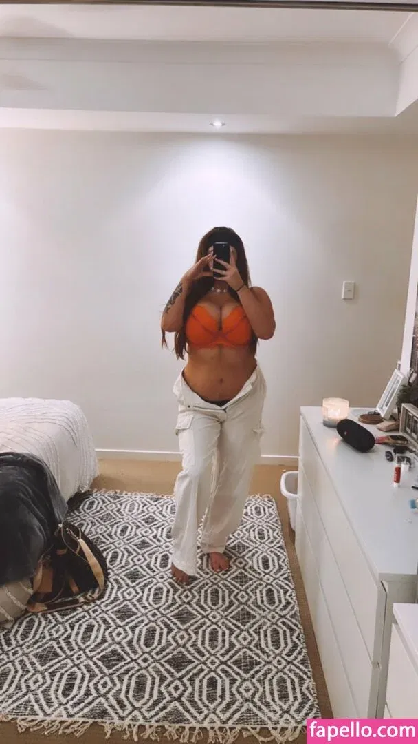 Hayley Aurisch / hailey.aurisch / yellowmonkeys Onlyfans Photo Gallery 