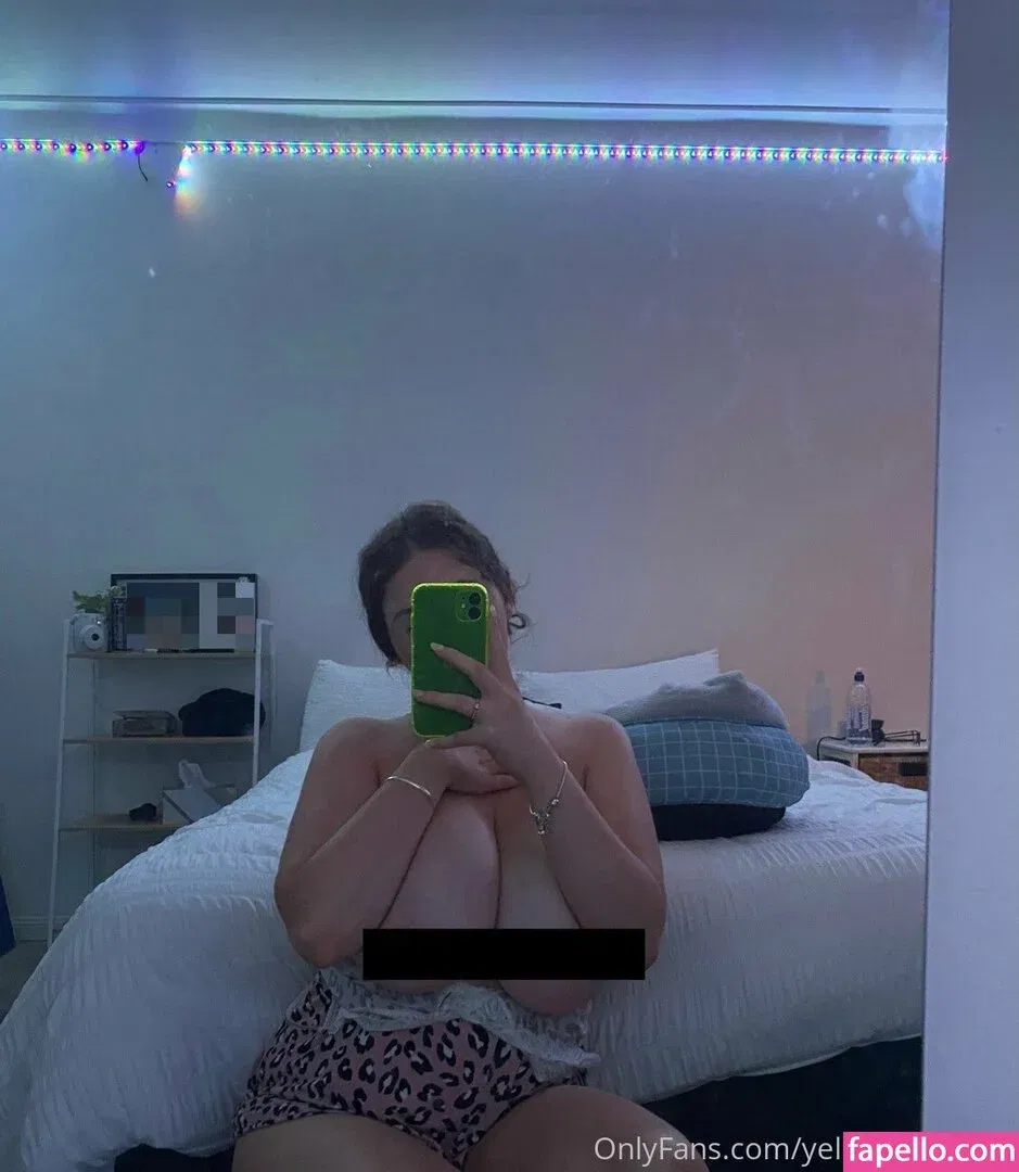 Hayley Aurisch / hailey.aurisch / yellowmonkeys Onlyfans Photo Gallery 