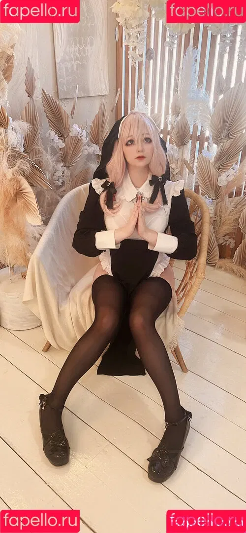 Evangelina Grape / Kamelya / kamelya_chan / kamelyachan Onlyfans Photo Gallery 