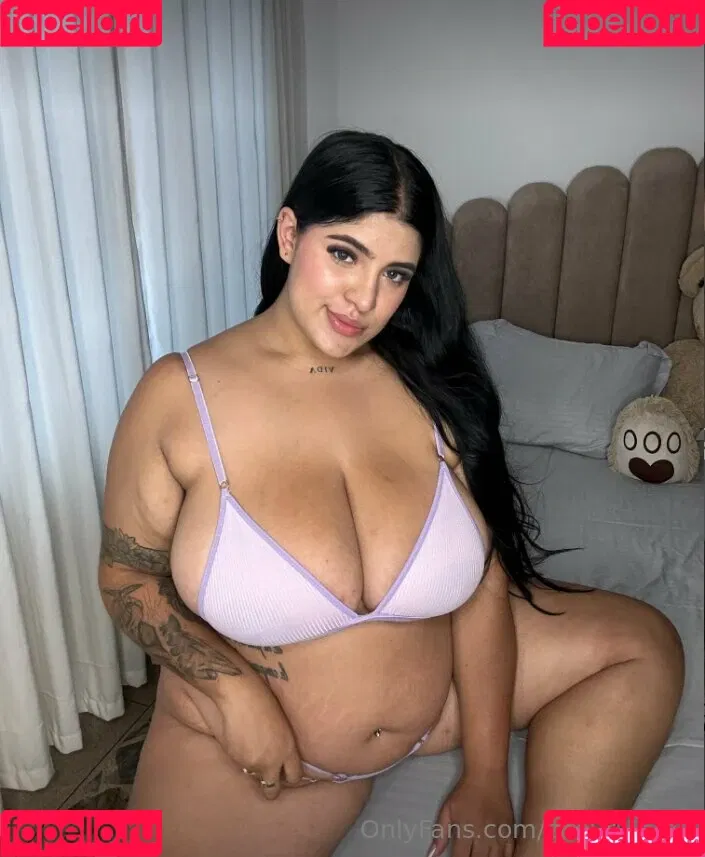 zoeyriveras / zoeyriveras_ Onlyfans Photo Gallery 