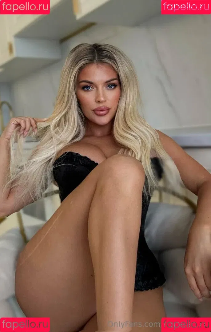 Emily / emmilee.xx Onlyfans Photo Gallery 