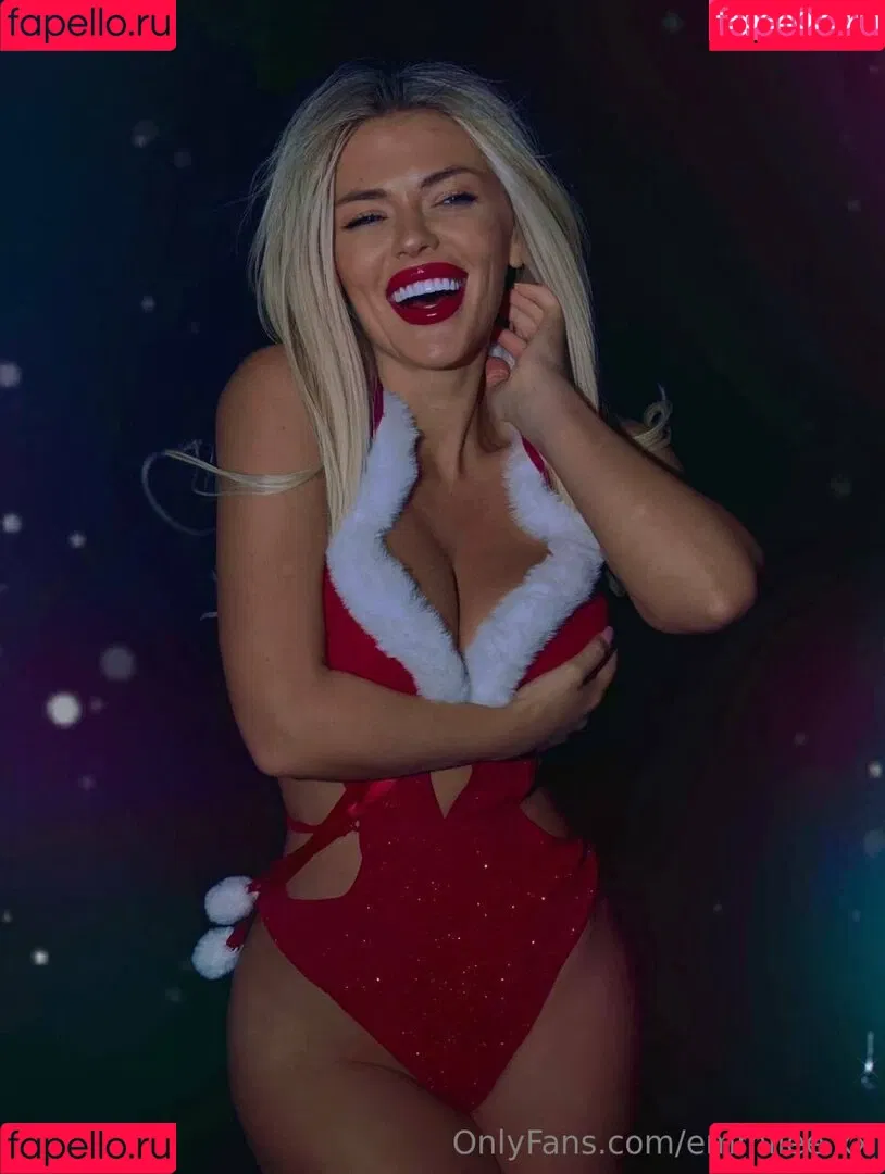 Emily / emmilee.xx Onlyfans Photo Gallery 