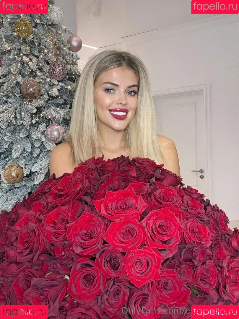 Emily / emmilee.xx Onlyfans Photo Gallery 