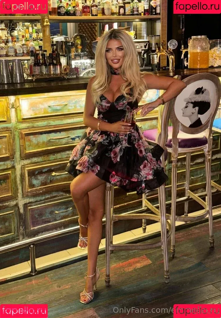 Emily / emmilee.xx Onlyfans Photo Gallery 