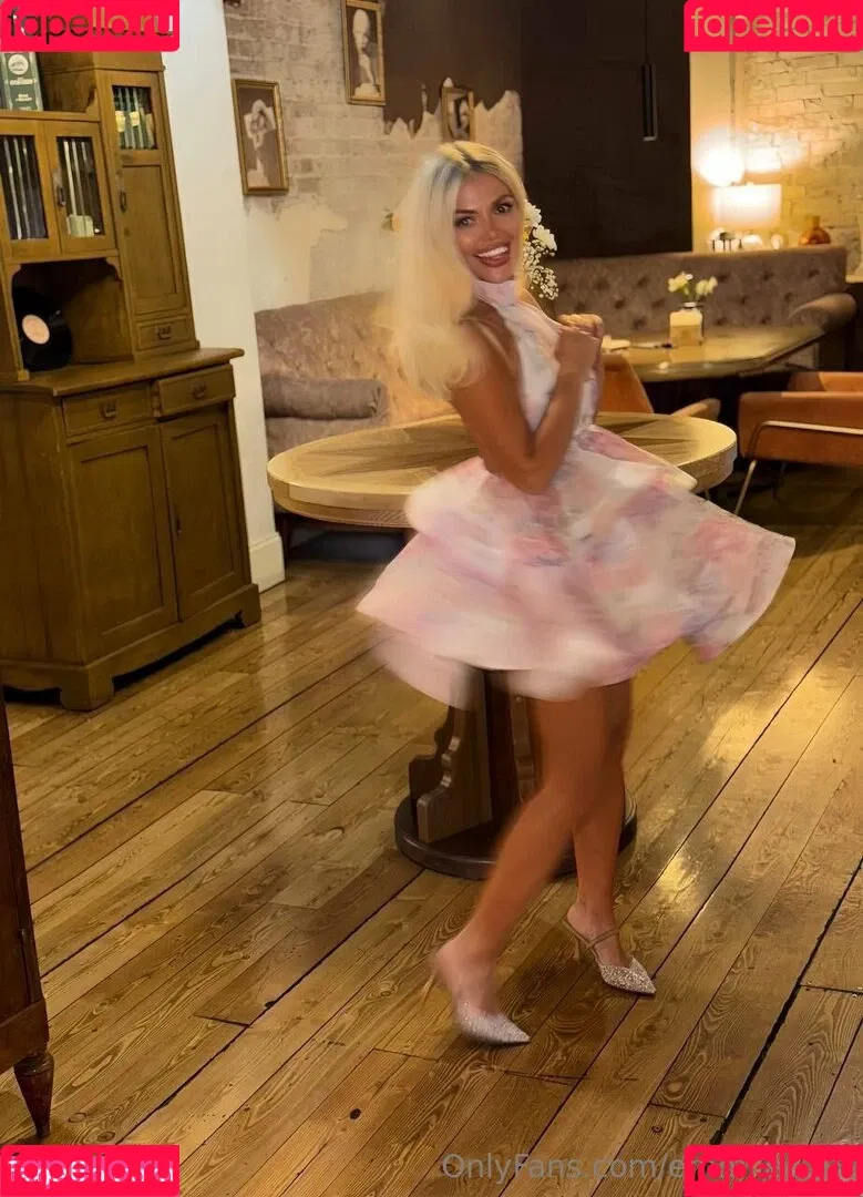 Emily / emmilee.xx Onlyfans Photo Gallery 
