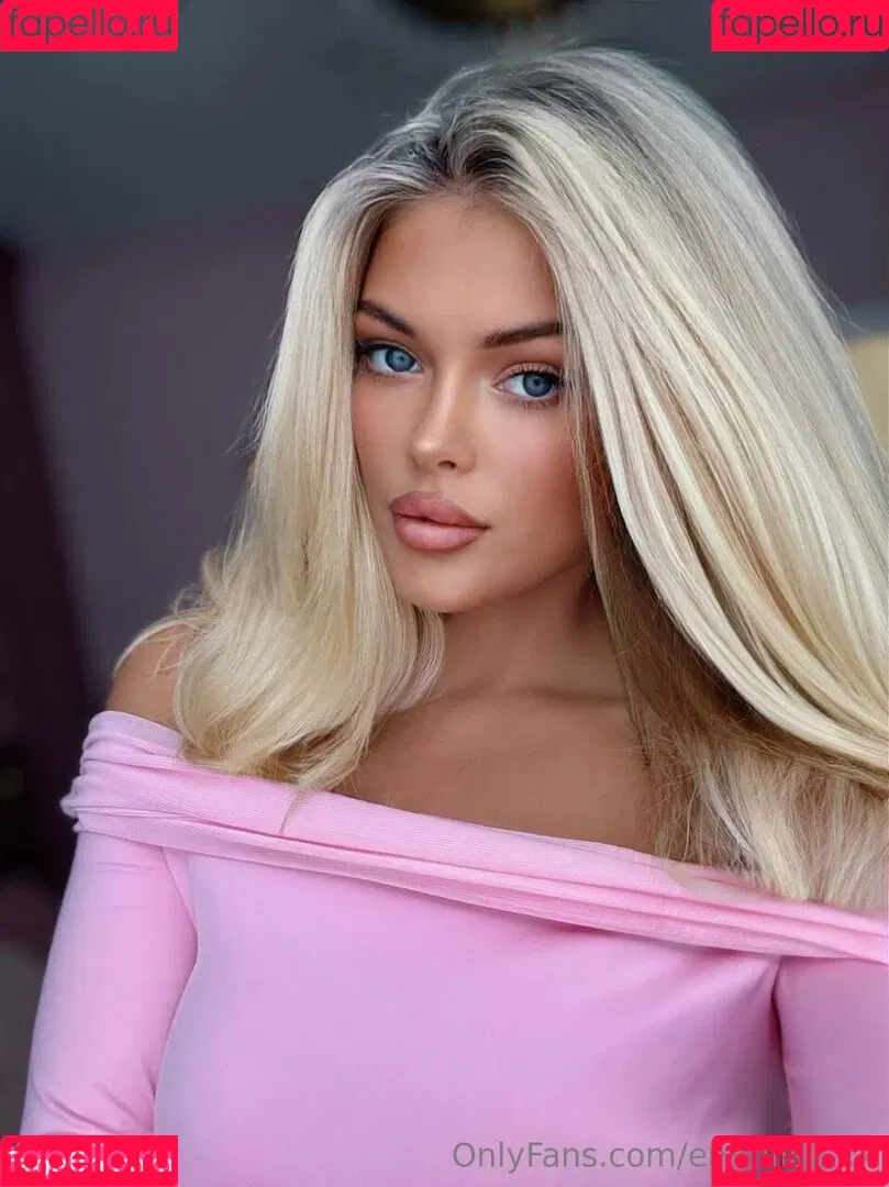 Emily / emmilee.xx Onlyfans Photo Gallery 