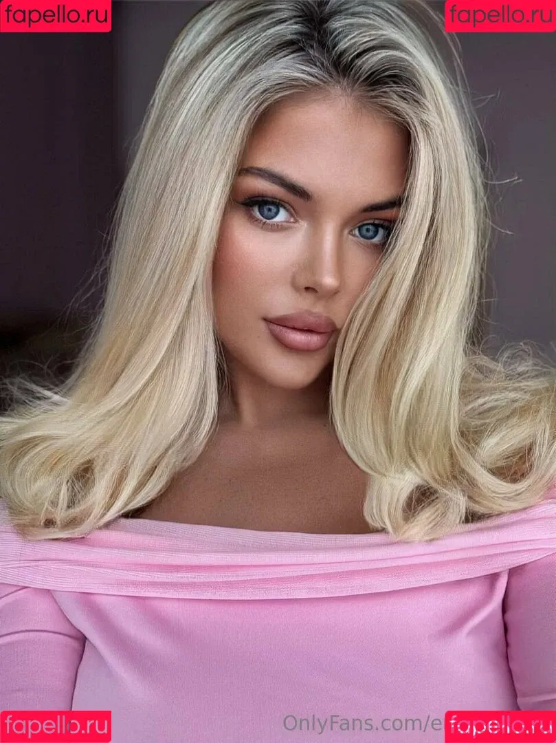 Emily / emmilee.xx Onlyfans Photo Gallery 