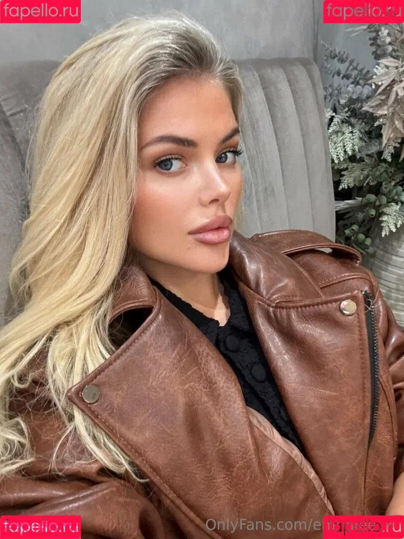 Emily / emmilee.xx Onlyfans Photo Gallery 