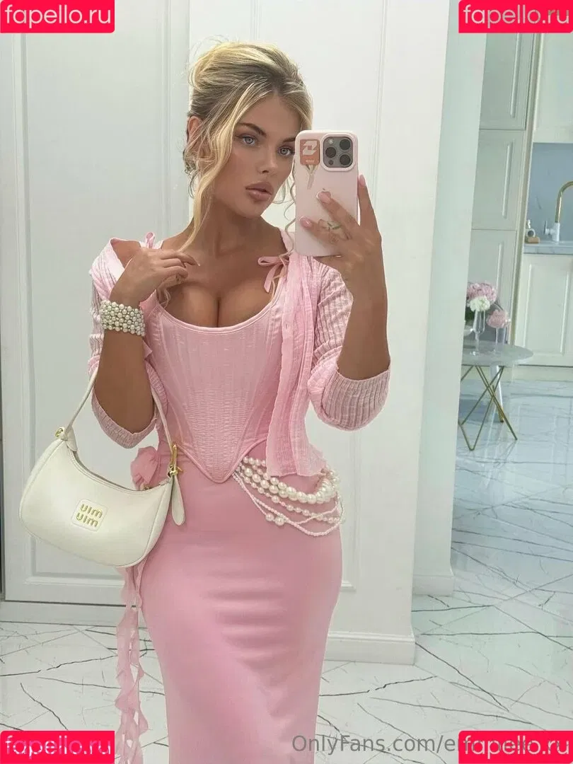 Emily / emmilee.xx Onlyfans Photo Gallery 