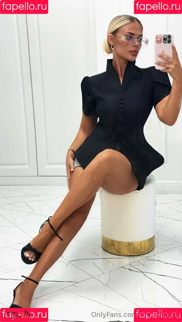 Emily / emmilee.xx Onlyfans Photo Gallery 